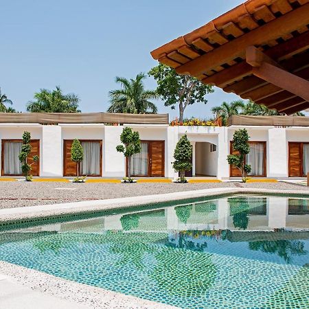 Hotel Casa Victoria Zihuatanejo Buitenkant foto