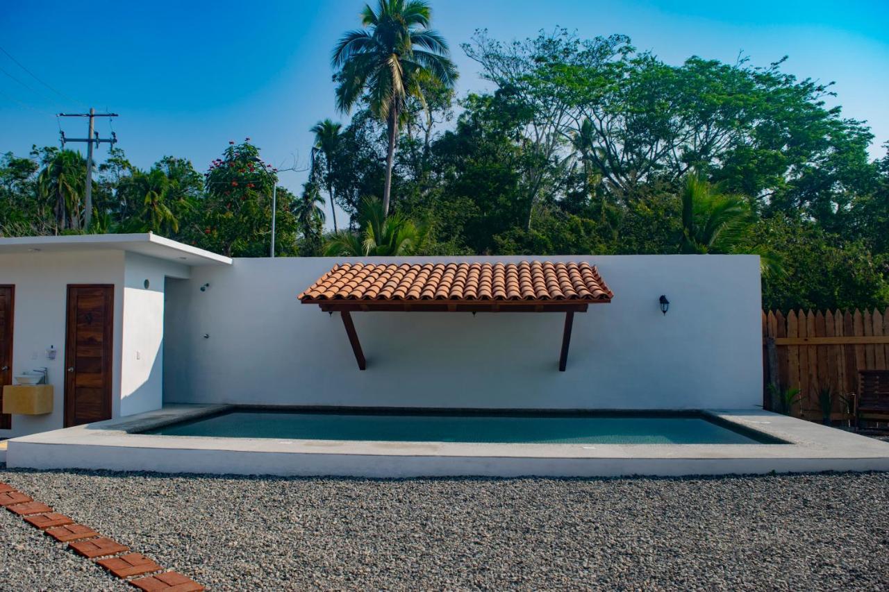 Hotel Casa Victoria Zihuatanejo Buitenkant foto